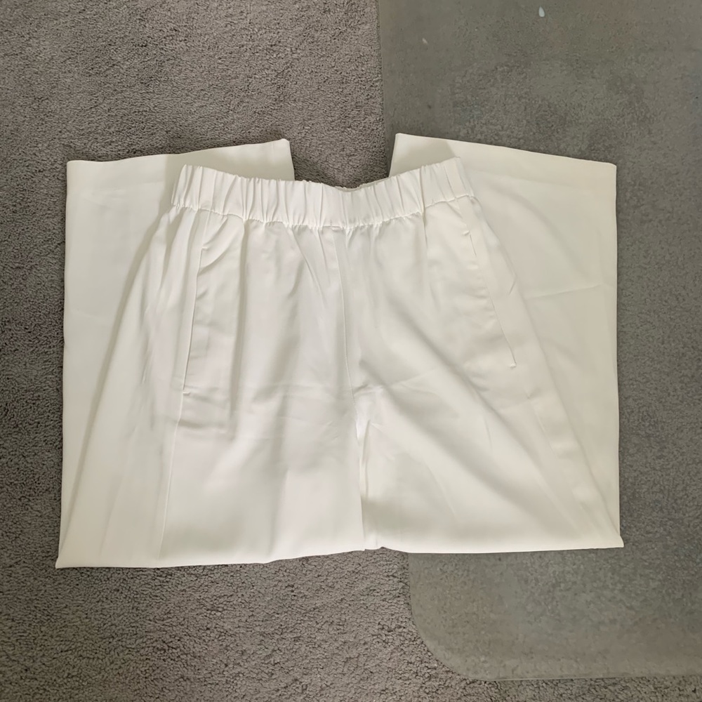 BNWT white trousers